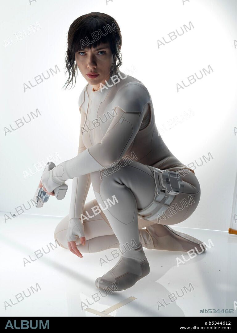 SCARLETT JOHANSSON en GHOST IN THE SHELL, EL ALMA DE LA MAQUINA, 2017 (GHOST IN THE SHELL), dirigida por RUPERT SANDERS. Copyright DREAMSWORKS/GROSVENOR PARK PRODUCTIONS/PARAMOUNT PICTURES.