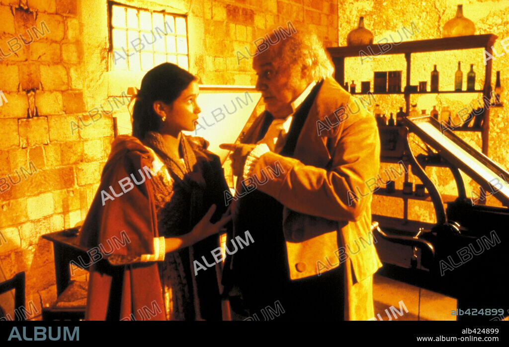 FRANCISCO RABAL en GOYA EN BURDEOS, 1999, dirigida por CARLOS SAURA. Copyright LOLA FILMS/TVE/RAI/VIA DIGITAL.