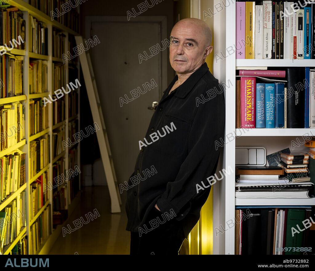 Madrid, 09/21/2020. Interview with the writer and philosopher, Gabriel Albiac. Photo: Ignacio Gil. ARCHDC.