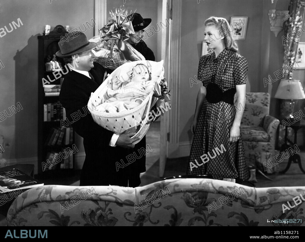 GINGER ROGERS en MAMÁ A LA FUERZA, 1939 (BACHELOR MOTHER), dirigida por GARSON KANIN. Copyright RKO.