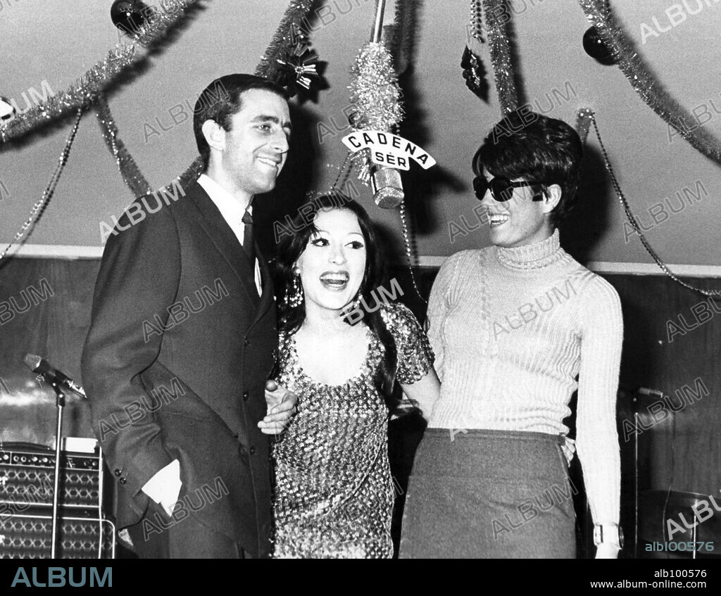La cantante española Massiel, ganadora del certamen de Eurovisión del año 1968 con la canción La, la, la.
