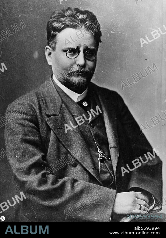 Hartleben, Otto Erich Schriftsteller Clausthal 3.6.1864 - Salo am Gardasee. 11.2.1905. Porträtaufnahme, um 1900.