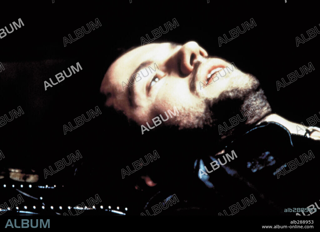 LOS SIN NOMBRE, 1999, dirigida por JAUME BALAGUERO. Copyright JOAN GINARD P.C.