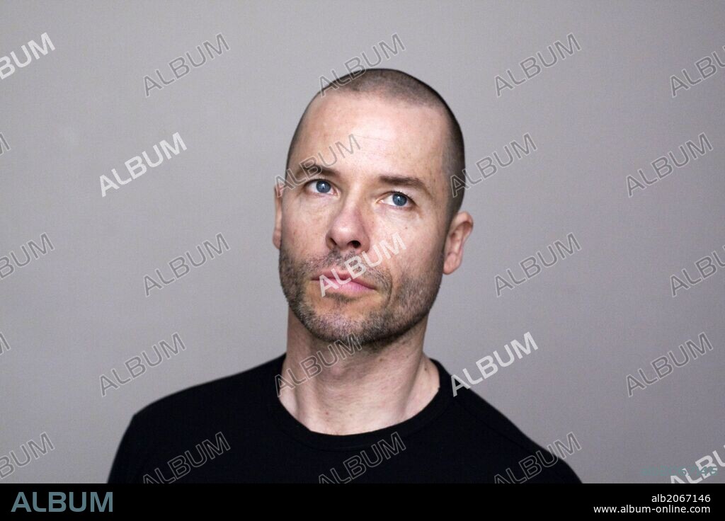 GUY PEARCE en EL PACTO, 2011 (SEEKING JUSTICE), dirigida por ROGER DONALDSON. Copyright ENDGAME ENTERTAINMENT.