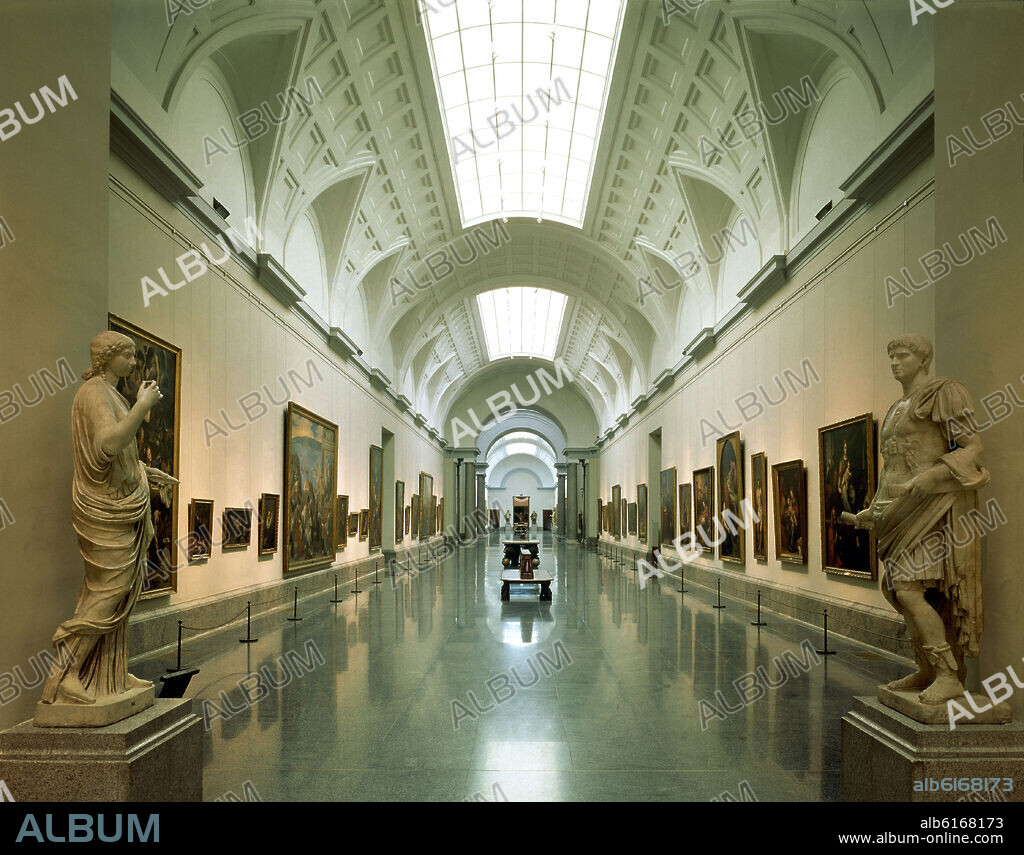 JUAN DE VILLANUEVA. INTERIOR-VISTA DE GALERIA-.