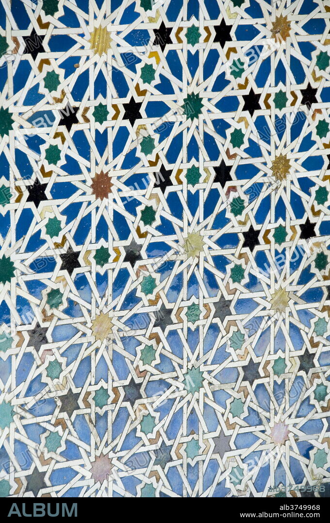 Azulejos tile work in the Mudejar style, Real Alcazar, UNESCO World Heritage Site, Santa Cruz district, Seville, Andalusia (Andalucia), Spain, Europe.