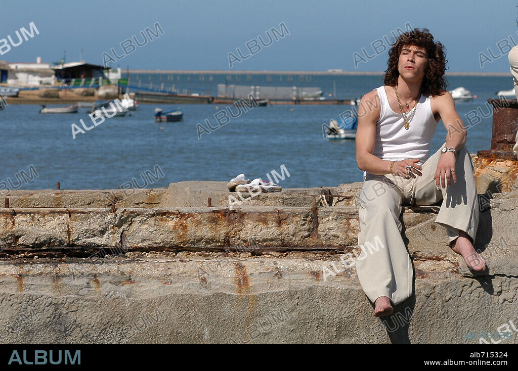 OSCAR JAENADA in CAMARON, 2005, directed by JAIME CHAVARRI. Copyright FILMANOVA / FERNÁNDEZ, PIPO.