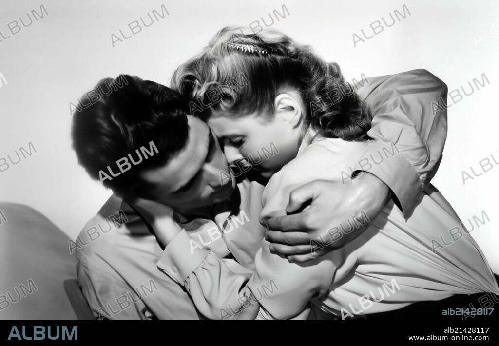 GREGORY PECK y INGRID BERGMAN en RECUERDA (SPELLBOUND, 1945), dirigida por ALFRED HITCHCOCK. Copyright Selznick International Pictures/Vanguard Films.