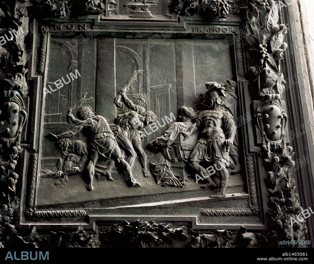 "FLAGELACION DE JESUS". RELIEVE de uno de los paneles que decoran la PUERTA PRINCIPAL de bronce del DUOMO DE PISA. Obra de los discípulos de Giambologna (s. XVII). PISA. La Toscana. Italia.
