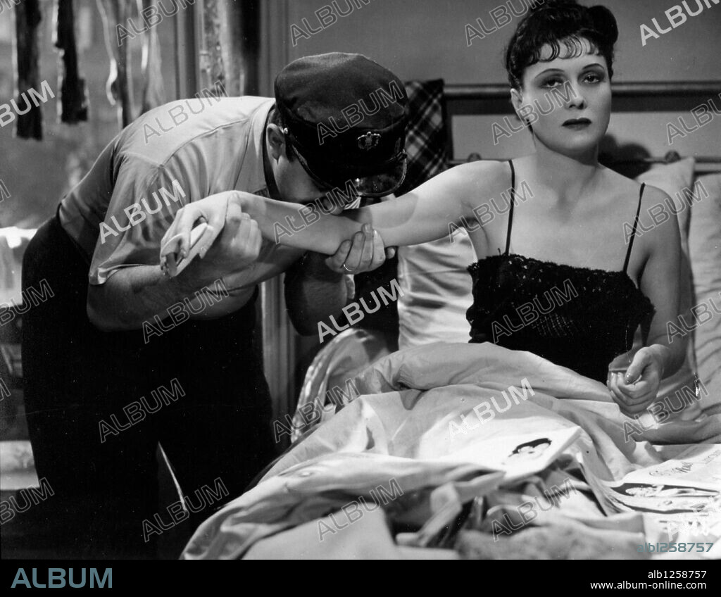 ARLETTY in HOTEL DU NORD, 1938, directed by MARCEL CARNE.