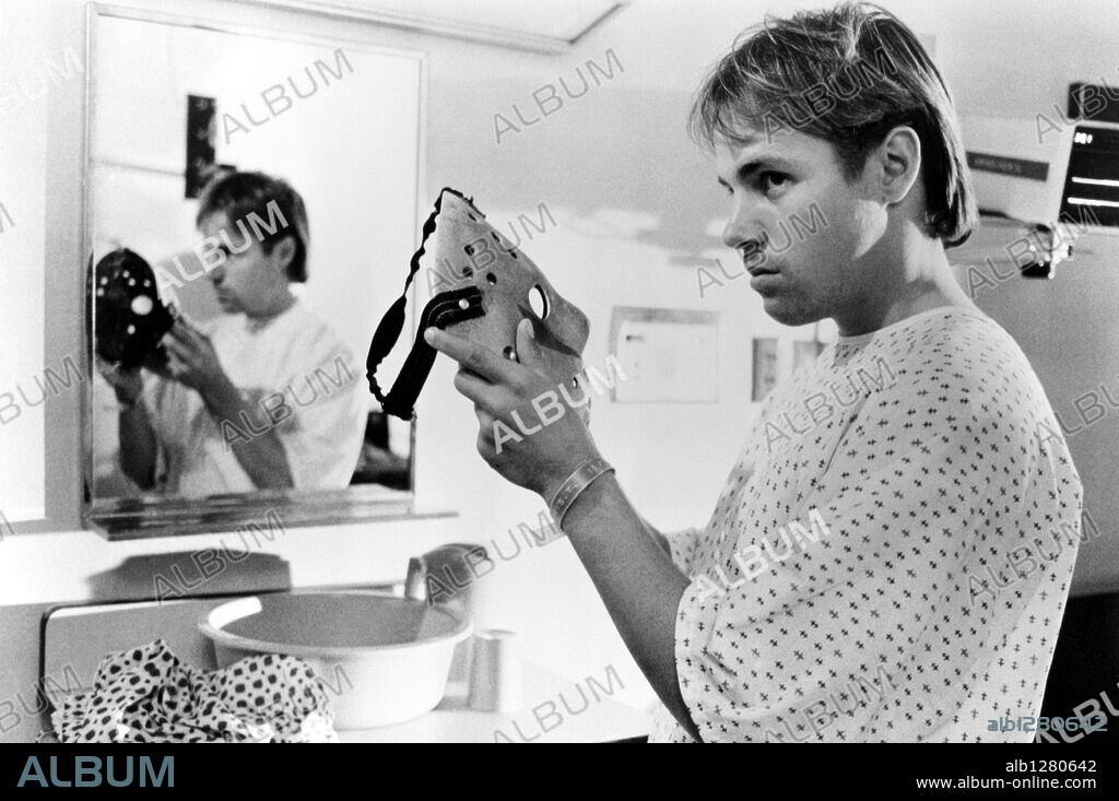 JOHN SHEPHERD in FREITAG, DER 13. TEIL 5 - EIN NEUER ANFANG, 1985 (FRIDAY THE 13TH PART 5: A NEW BEGINNING), unter der Regie von DANNY STEINMAN. Copyright PARAMOUNT PICTURES.