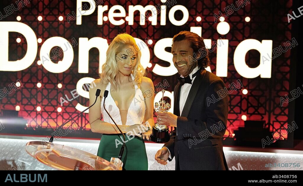 BARBARA MORI y JORDI MOLLA en OPERACION CONCHA, 2017, dirigida por ANTONIO CUADRI. Copyright Abra Producciones / EiTB / Miramar Media Entertainment / Spl.
