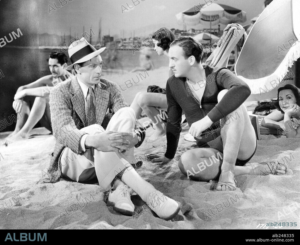 DAVID NIVEN and GARY COOPER in BLUEBEARD'S EIGHTH WIFE, 1938, directed by ERNST LUBITSCH. Copyright PARAMOUNT PICTURES.