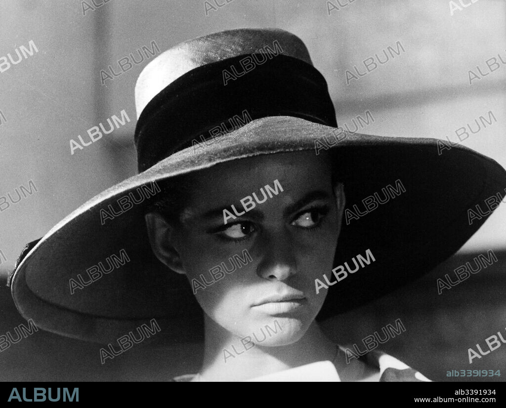 CLAUDIA CARDINALE en SANDRA, 1965 (VAGHE STELLE DELL'ORSA), dirigida por LUCHINO VISCONTI. Copyright Cortesía.