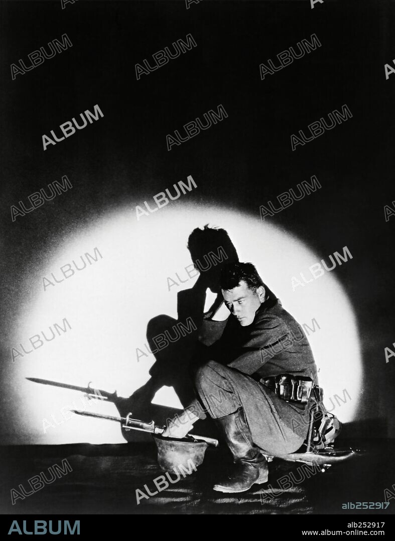 LEW AYRES in ALL QUIET ON THE WESTERN FRONT, 1930, directed by LEWIS MILESTONE. Copyright UNIVERSAL PICTURES.