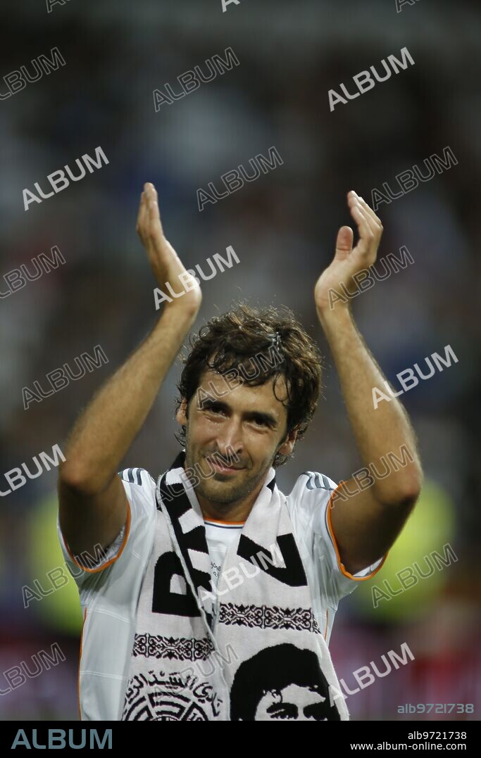 Madrid, August 22, 2013. Tribute to Raul. Santiago Bernabéu Trophy. Al-Sadd Sports Club. Real Madrid. Photo: Ignacio Gil. Ignacio Gil.