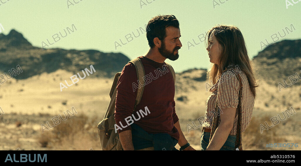 JUSTIN THEROUX y MELISSA GEORGE en LA COSTA DE LOS MOSQUITOS, 2021 (THE MOSQUITO COAST), dirigida por CLARE KILNER, JEREMY PODESWA y RUPERT WYATT. Copyright Fremantle.
