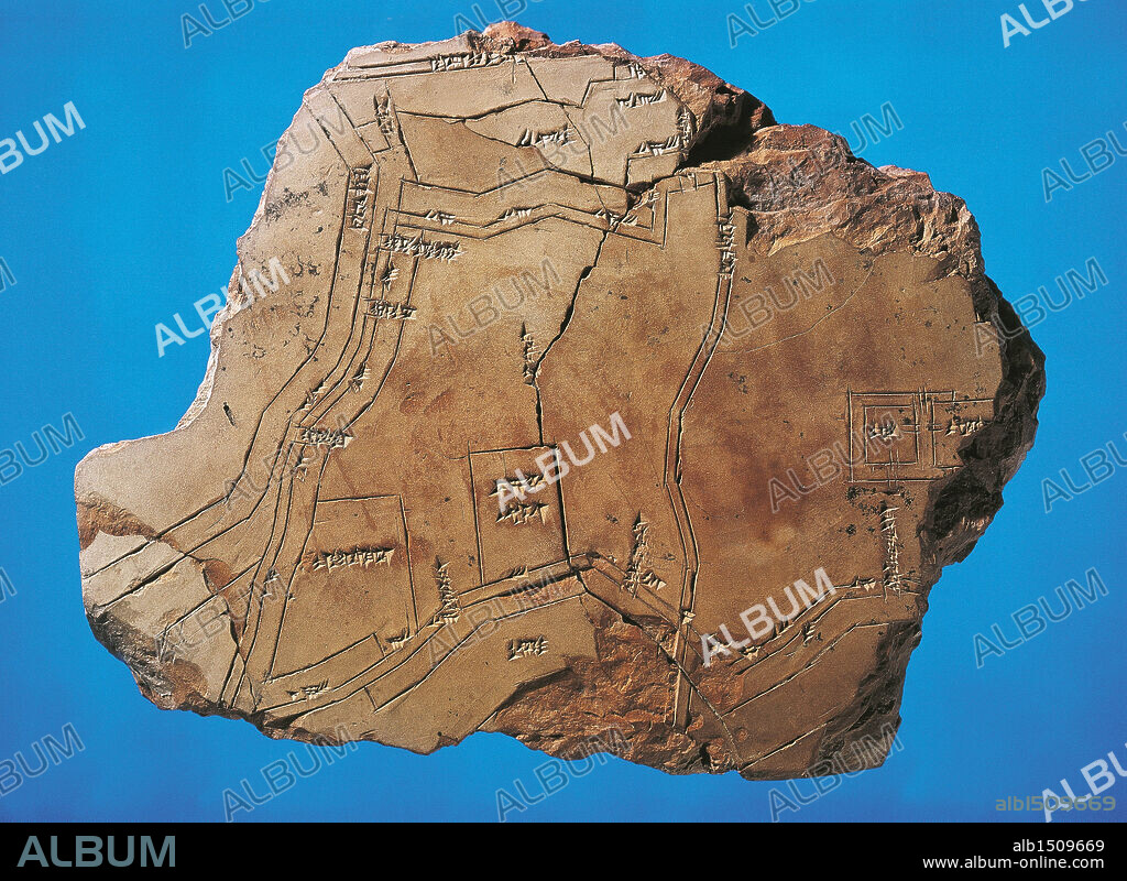 Sumerian civilization, 3rd millennium b.C. Terracotta fragment with the map of the city of Nippur. From Tell Telloh, Iraq.