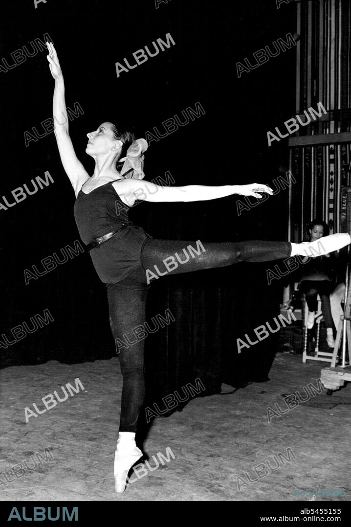 Nora Kaye of The New York Ballet At ***** Festival -- *****. September 06, 1950.