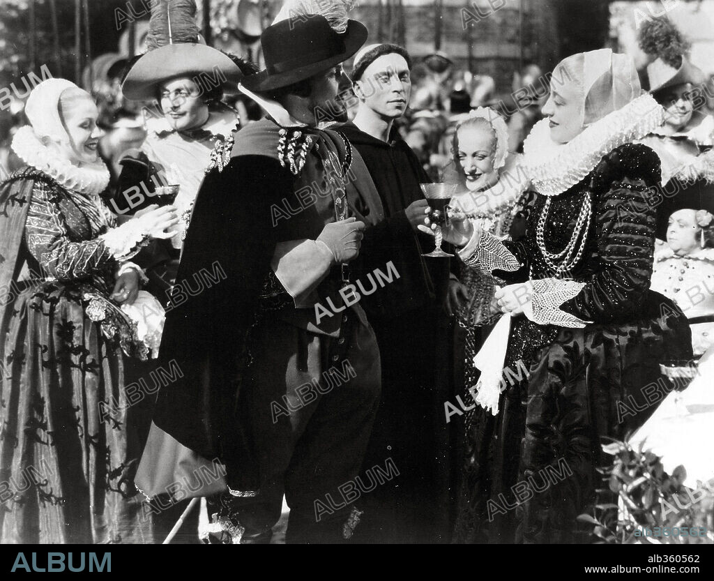 FRANCOISE ROSAY, JEAN MURAT et LOUIS JOUVET dans CARNIVAL IN FLANDERS, 1935, réalisé par JACQUES FEYDER. Copyright FILMS SONORES TOBIS.