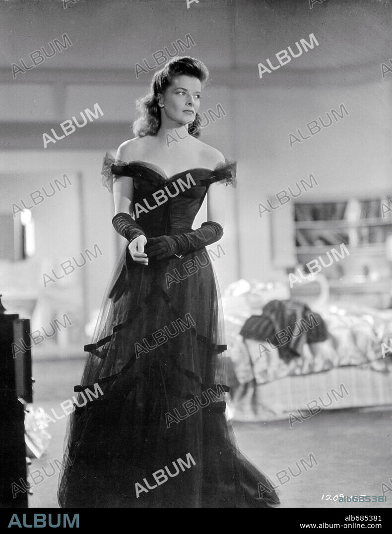 KATHARINE HEPBURN en LA MUJER DEL AÑO, 1942 (WOMAN OF THE YEAR), dirigida por GEORGE STEVENS. Copyright M.G.M.