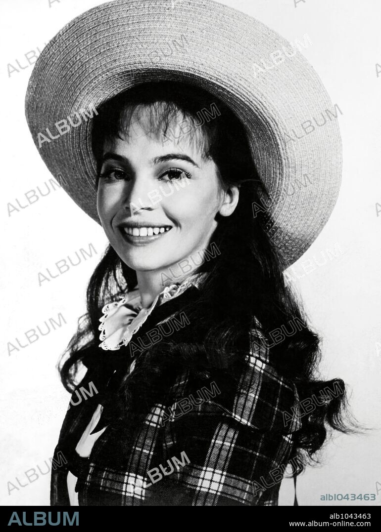 LESLIE CARON dans GIGI, 1958, réalisé par VINCENTE MINNELLI. Copyright M.G.M.