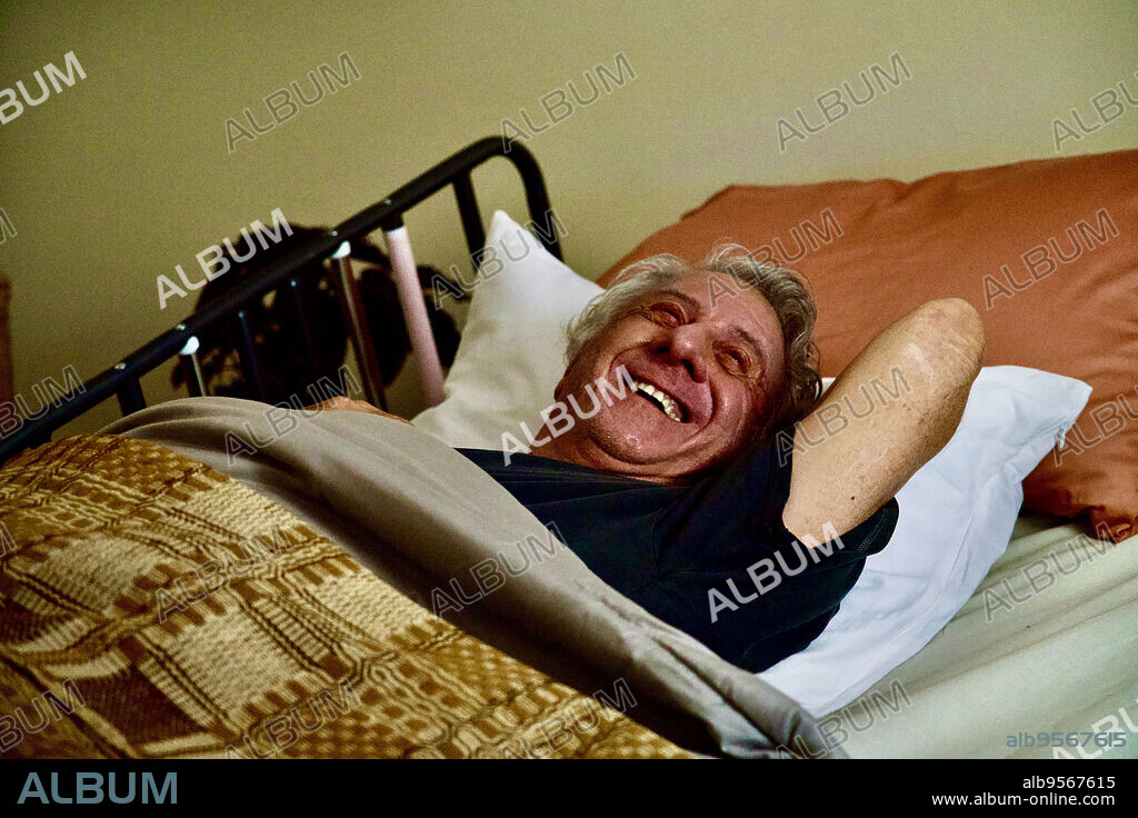 DUSTIN HOFFMAN in AS THEY MADE US, 2022, directed by MAYIM BIALIK. Copyright Yale Productions.