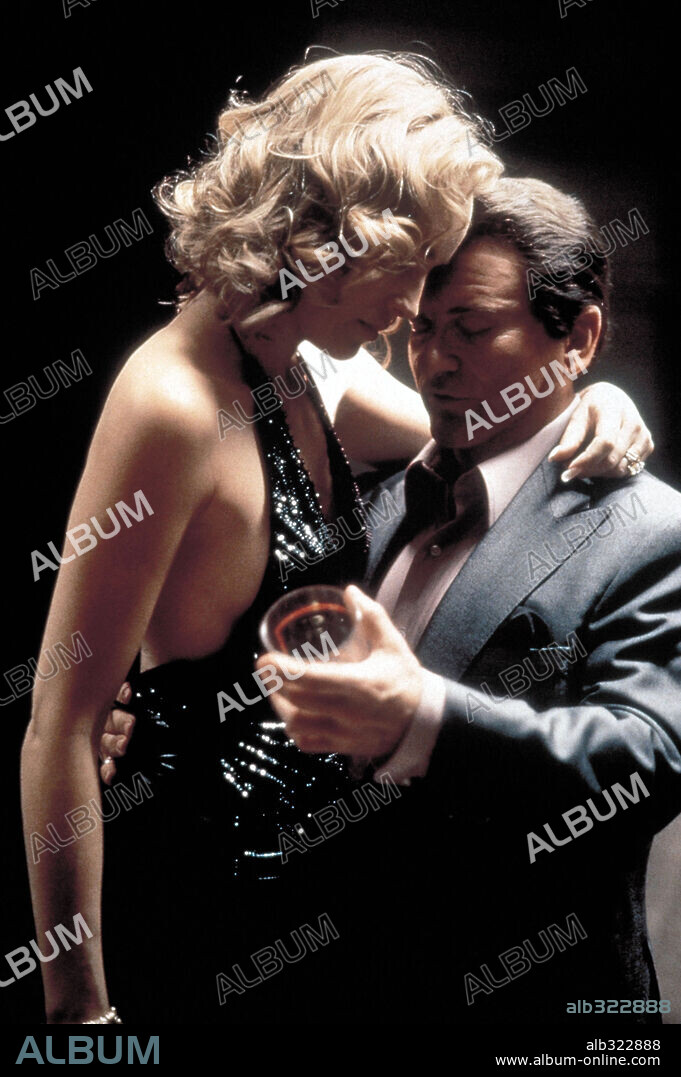 JOE PESCI y SHARON STONE en CASINO, 1995, dirigida por MARTIN SCORSESE. Copyright UNIVERSAL PICTURES / CARUSO, PHILLIP.