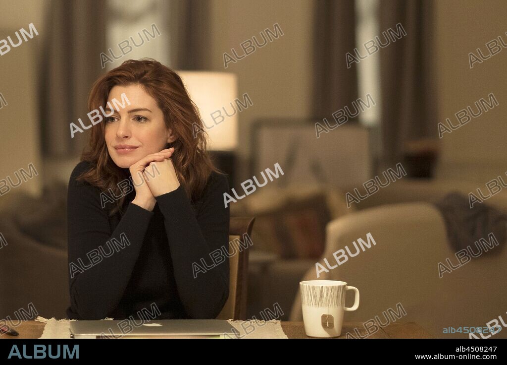 ANNE HATHAWAY in MODERN LOVE, 2019, directed by EMMY ROSSUM, JOHN CARNEY and SHARON HORGAN. Copyright AMAZON STUDIOS.