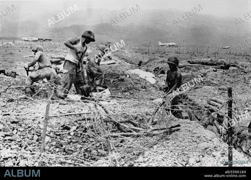 Indochina War 1946-54. Battle for Dien Bien Phu 13th March 1953. to 7th May 1954. (Viet Minh-units conquer French occupied Dien Bien Puh. The construction of fortifications at the runway, despite bombardment by the Viet Minh. Photo, 13th-17th March 1954.