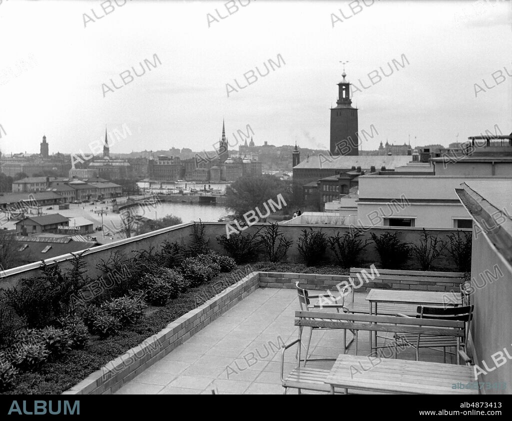 STOCKHOLM 1930. View from Kungsklippan towards the Old Town and City Hall. Photo: TT Historical / Code 1902.