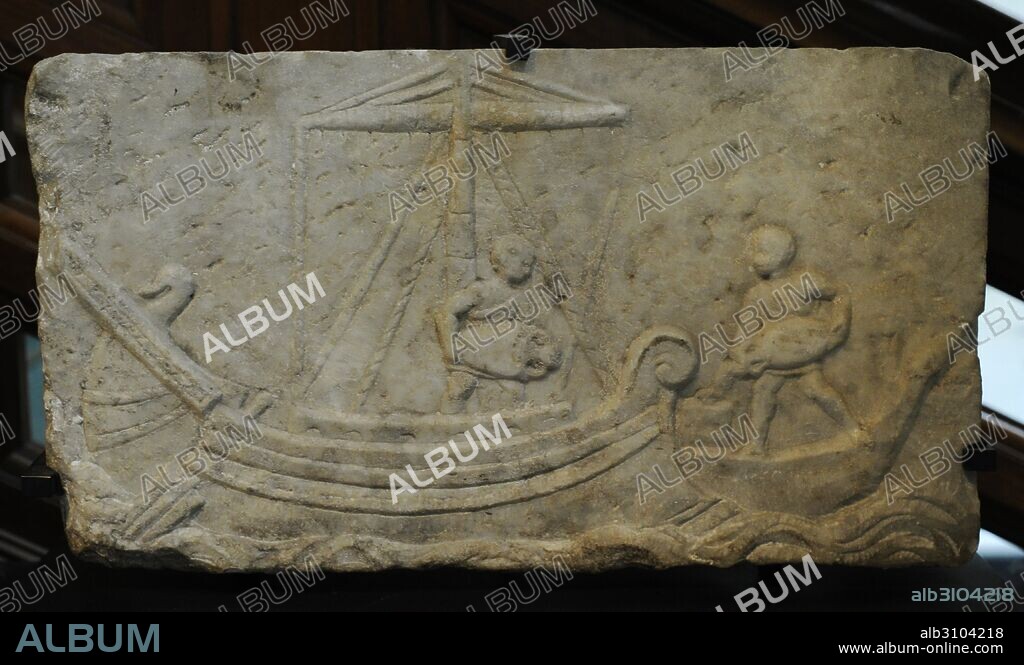 Relieve funerario romano. Escena con la representación de dos hombres descargando ánforas de un velero a un bote. Mármol. Problamente procede de Ostia. Siglo II. Museo del Mediterráneo y Antigüedades del Oriente Próximo (Museum of Mediterranean and Near Eastern Antiquities). Estocolmo. Suecia.