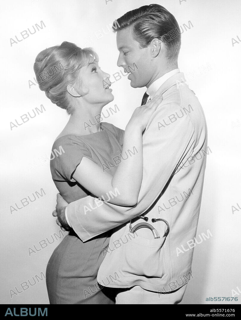 BARBARA EDEN and RICHARD CHAMBERLAIN in DR. KILDARE, 1961, directed by ALF KJELLIN, ELLIOT SILVERSTEIN, JOHN BRAHM, JOHN NEWLAND and JUD TAYLOR. Copyright MGM TELEVISION.