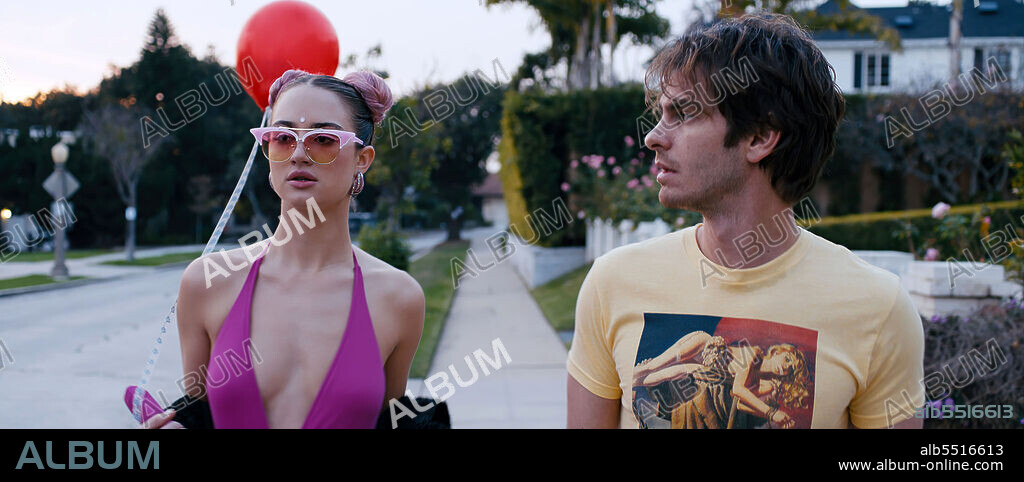 ANDREW GARFIELD and GRACE VAN PATTEN in UNDER THE SILVER LAKE, 2018, directed by DAVID ROBERT MITCHELL. Copyright Michael De Luca Productions / Stay Gold Features / Vendian E.
