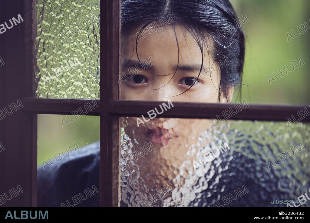 TAE-RI KIM en LA DONCELLA, 2016 (AH-GA-SSI), dirigida por PARK CHAN-WOOK. Copyright MOHO FILM/YONG FILM.
