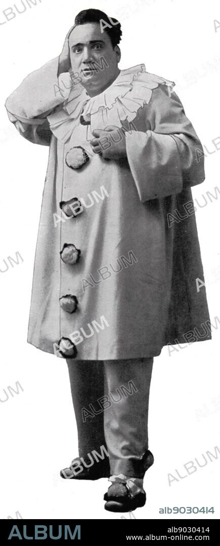 Enrico Caruso (1873-1921) Italian tenor, here as Canio, the clown, in the Leoncavallo opera 'I Pagliacci '.