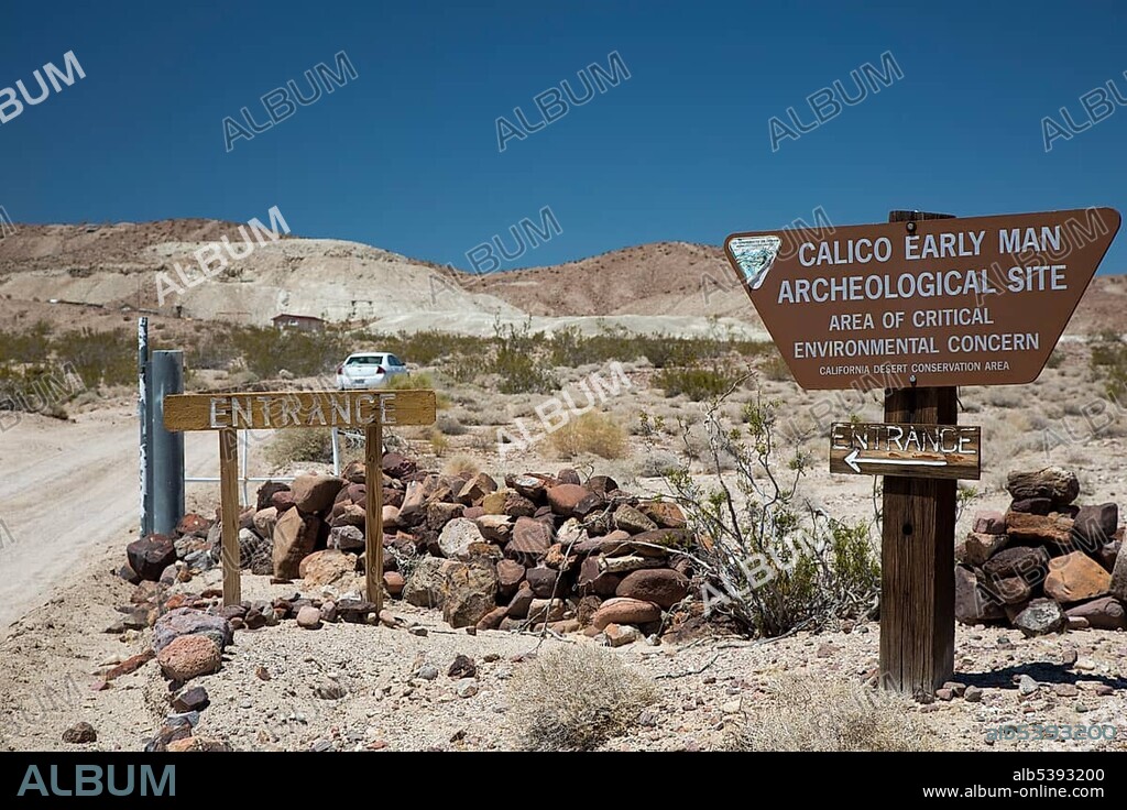 The Calico Early Man Archeological Site, items resembling stone tools recovered from the site date to 200, 000 years ago; scientists do not agree on whether they were made by early man or by natural geological processes, Barstow, California, USA, North America.
