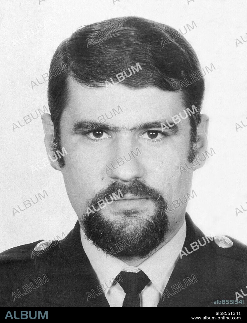 Omkring 1976. Polisman Karl-Gunnar Carlsson som sköts ihjäl vid ett stöldförsök i en Brommavilla.. Foto: Polisen / Handout / Kod: 10500 **OBLIGATORISK BYLINE: Polisen / ** **Endast för redaktionell användning. Bilden kommer från en extern källa och distribueras i sin ursprungliga form som en service till våra abonnenter**.