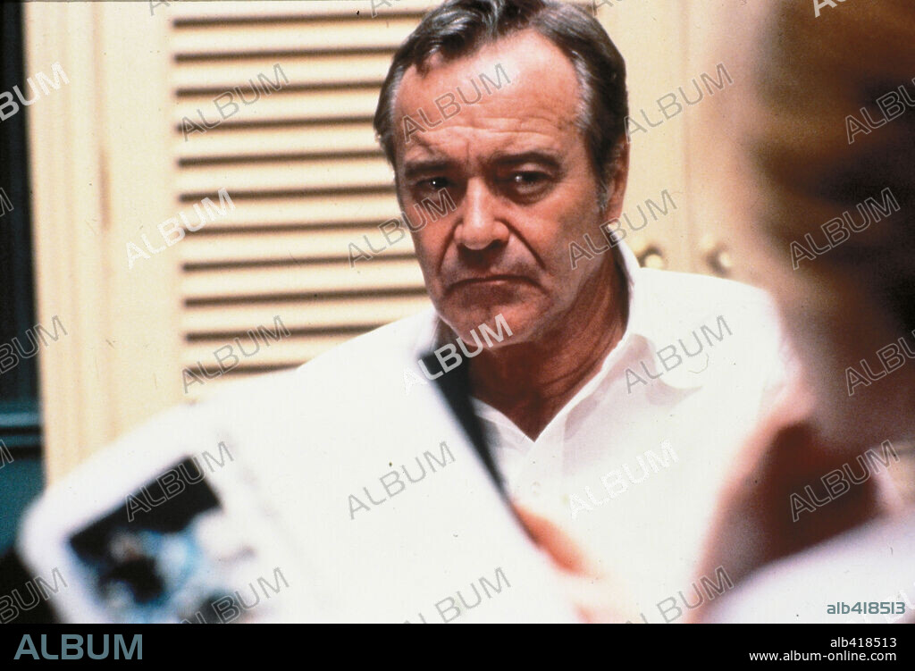JACK LEMMON en DESAPARECIDO, 1982 (MISSING), dirigida por CONSTANTIN COSTA-GAVRAS. Copyright POLYGRAM/UNIVERSAL.