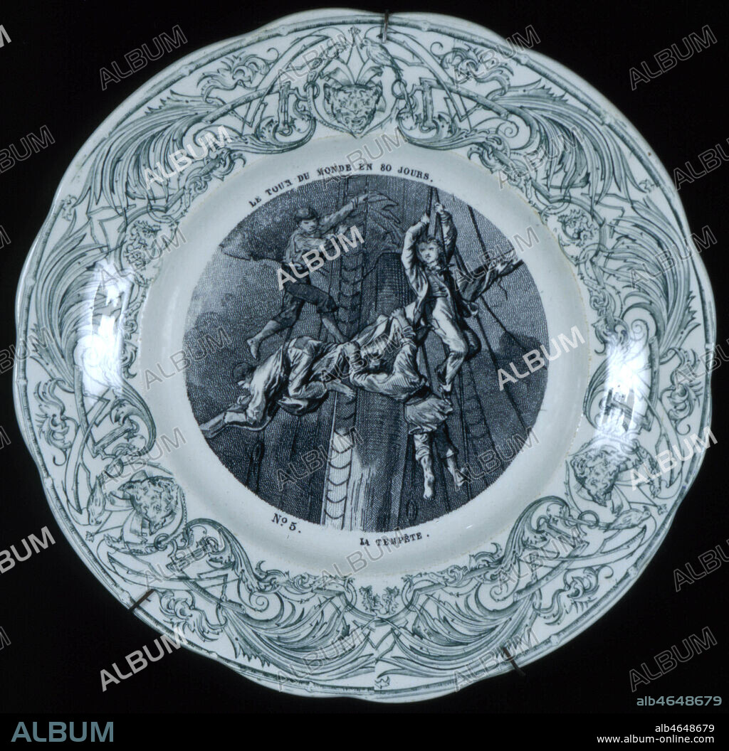Assiette Creil et Montereau vers 1880 pour 'Le tour du monde en 80 jours' de Jules VERNE (1828-1905) a aile verte: 'La tempete'. Credit: Coll. part./Kharbine-Tapabor.