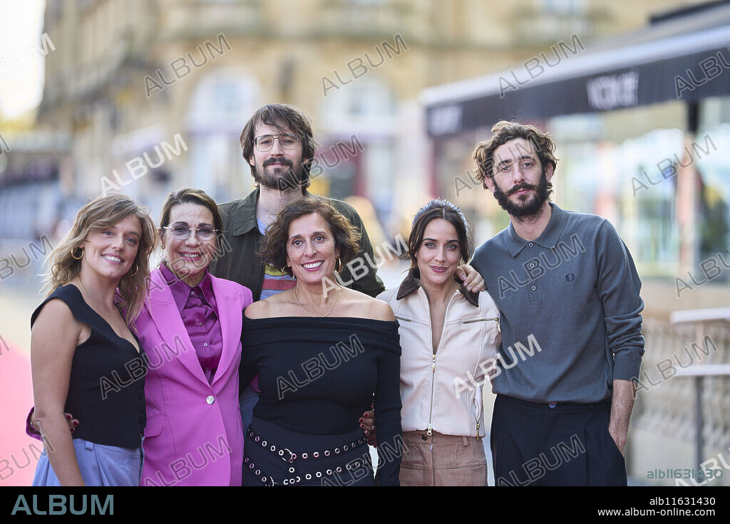 Clara Segura, Enric Auquer, Macarena Garcia, Maria Rodriguez Soto attended 'Mugaritz. Sin papa ni postre' Red Carpet during 72nd San Sebastian International Film Festival at Victoria Eugenia Theatre on September 23, 2024 in Donostia / San Sebastian, Spain.