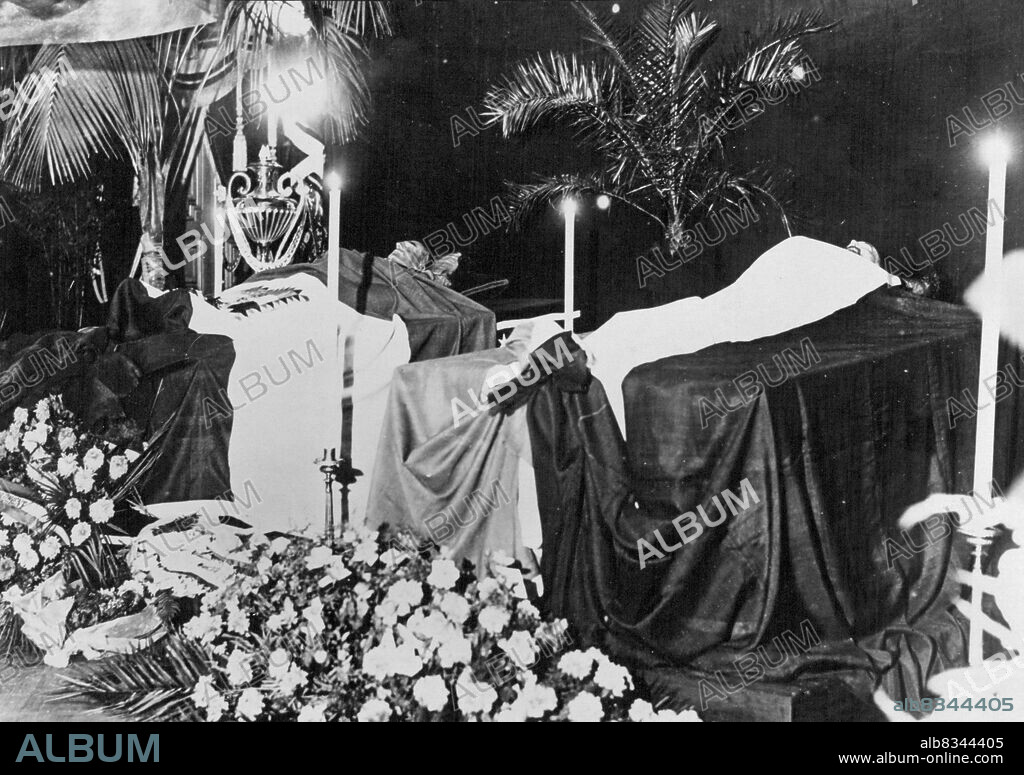 The Assassination of King Alexander of Yugoslavia and M. Barthou, the French Foreign Minister, at Marseilles.The bodies of King Alexander and M. Louis Barthou lying in state side by side in the "Chapells Ardents" which was arranged in the Prefecture at Marseilles. November 19, 1934. (Photo by Sport and General Press Agency Limited).