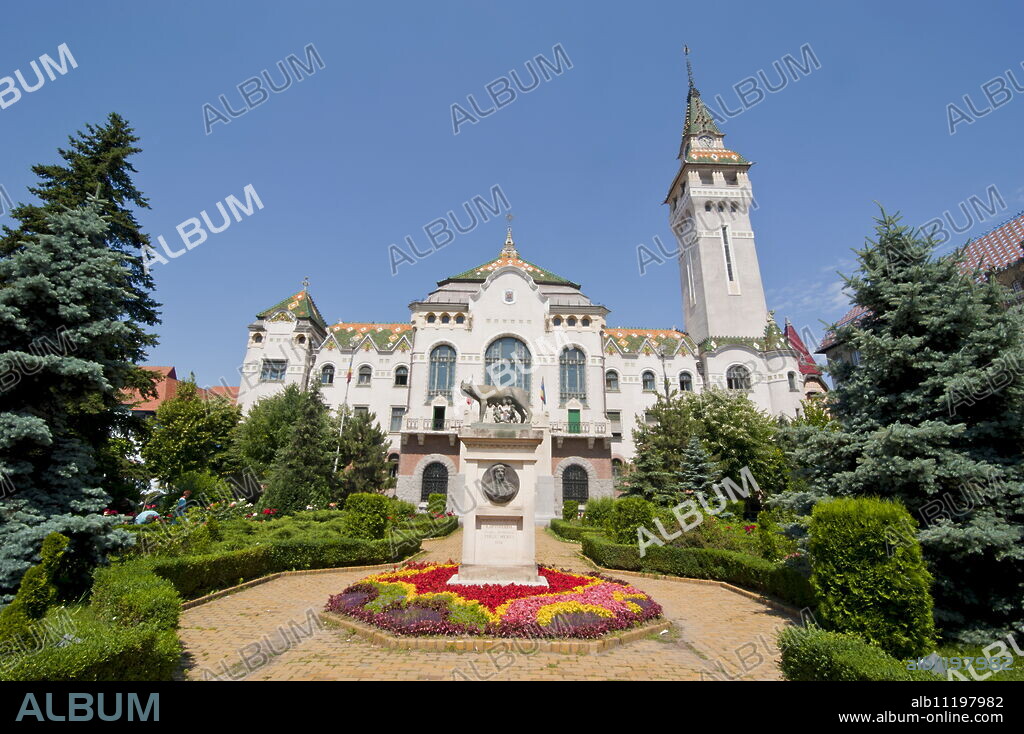 County Council Building dating from 1907, Targu Mures (Neumarkt), Transylvania, Romania, Europe.
