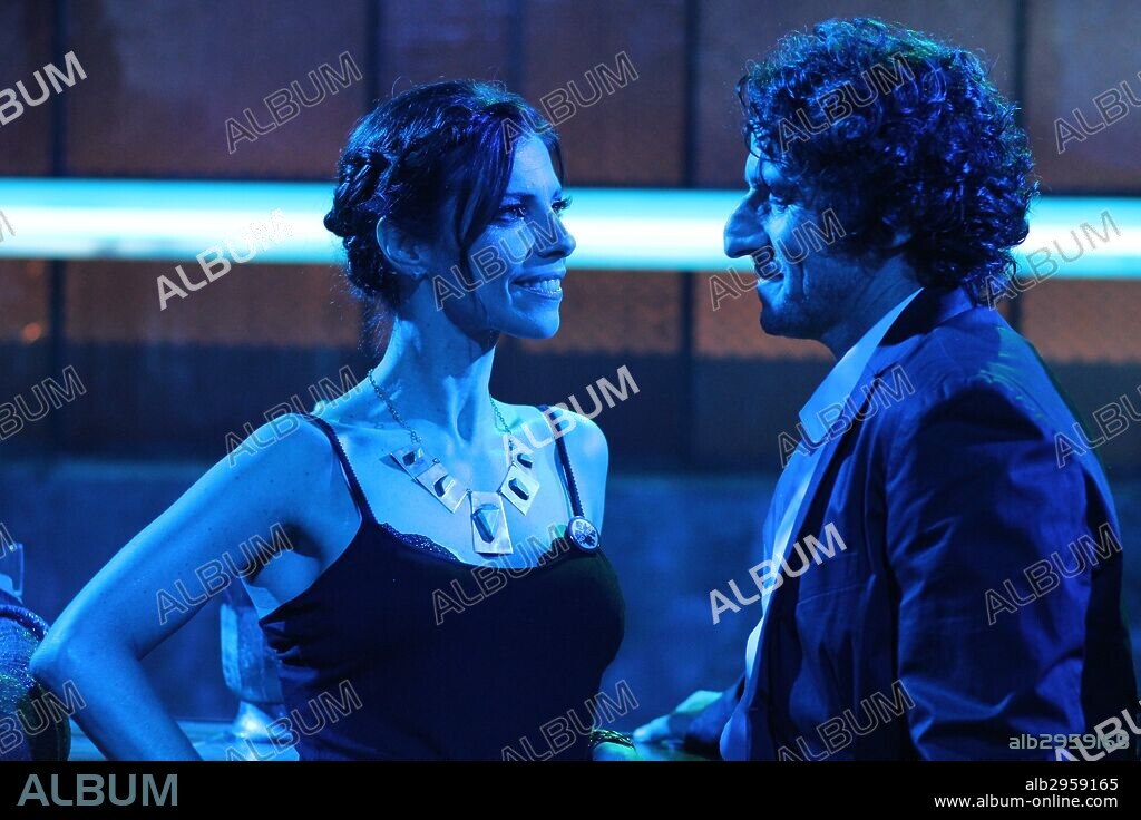 DIEGO PERETTI y MARIBEL VERDU en SIN HIJOS, 2015, dirigida por ARIEL WINOGRAD. Copyright PATAGONIK FILM GROUP.