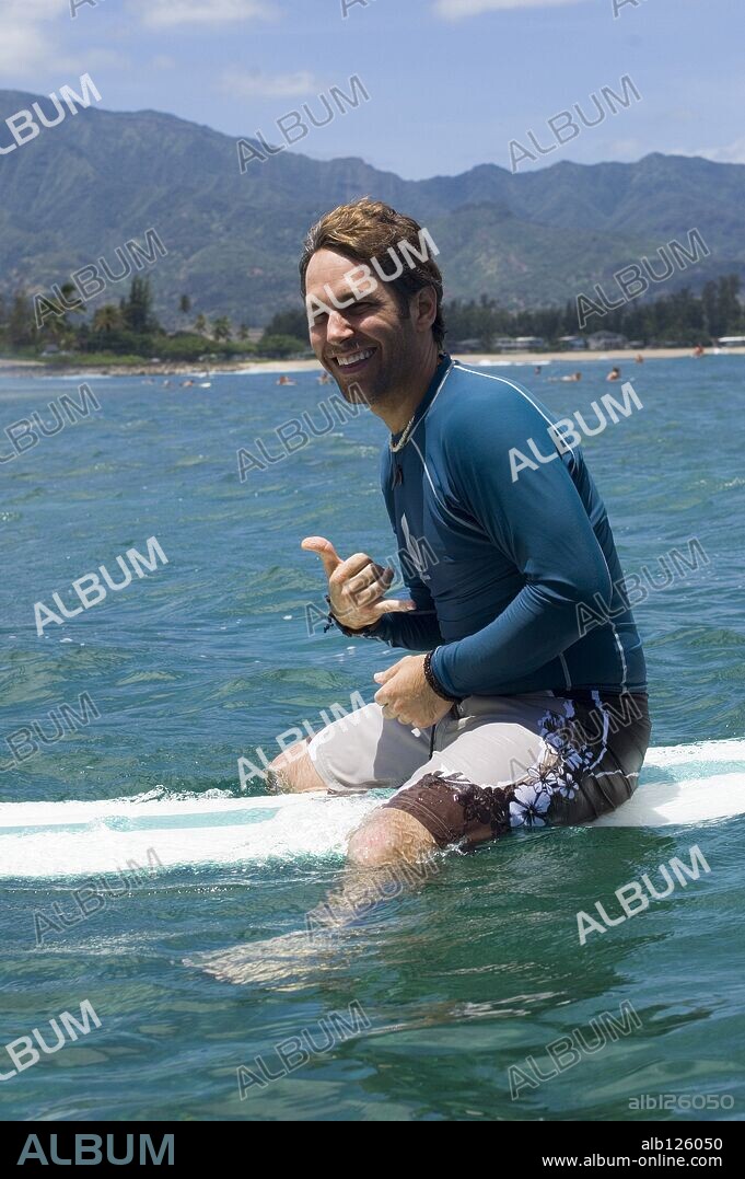 PAUL RUDD in FORGETTING SARAH MARSHALL, 2008, directed by NICHOLAS STOLLER. Copyright APATOW PRODUCTIONS / WILSON, GLEN.