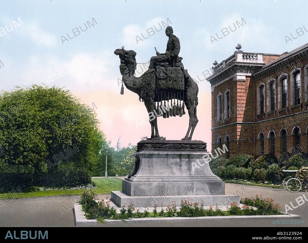 General Gordon's Memorial, New Brompton, England 1895. Major-General Charles George Gordon, CB (28 January 1833 – 26 January 1885), also known as Chinese Gordon, Gordon Pasha, and Gordon of Khartoum, was a British army officer and administrator.