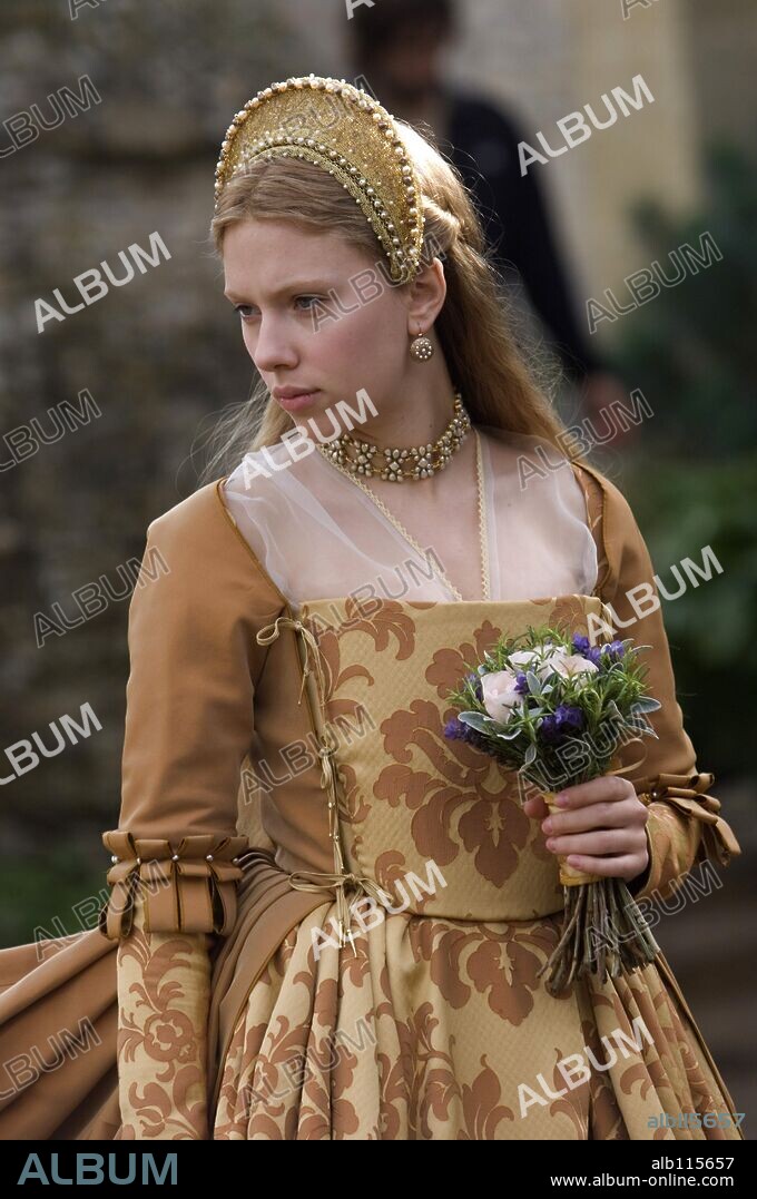 NATALIE PORTMAN et SCARLETT JOHANSSON dans THE OTHER BOLEYN GIRL, 2007, réalisé par JUSTIN CHADWICK. Copyright BBC FILMS.