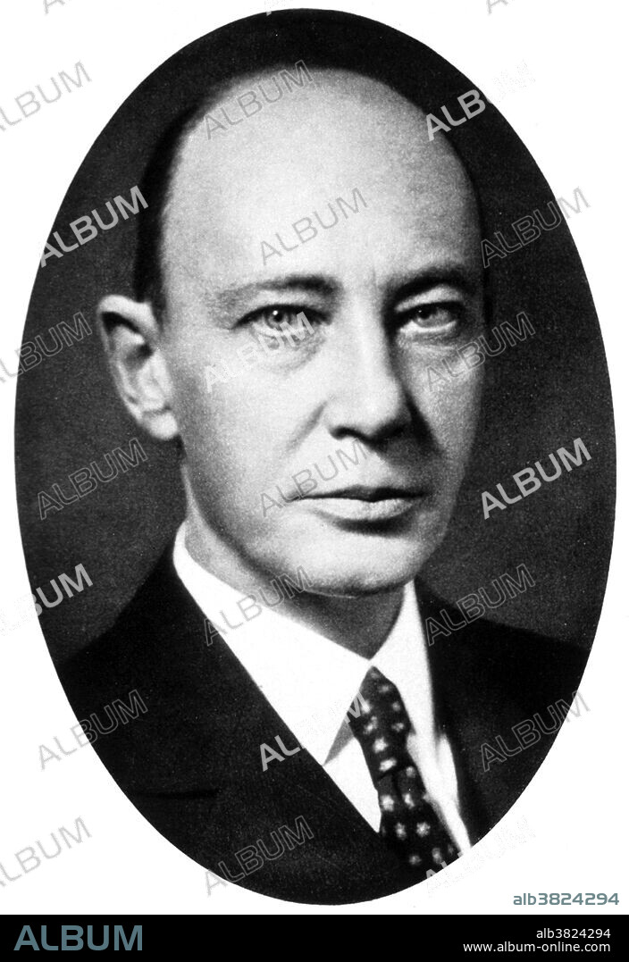 George Richards Minot (December 2, 1885 - February 25, 1950) was an American medical researcher. Minot completed his B.A. in 1908, and obtained his M.D. degree in 1912 from the Harvard Medical School. In 1915, he secured a junior position on the medical staff of the Massachusetts General Hospital, where he started research on blood anemia. In 1917, he went to Huntington Memorial Hospital; he became chief of medical services in 1923, and was appointed physician-in-chief in 1934. In addition, Minot became professor of medicine at the Harvard University. He shared the 1934 Nobel Prize in Physiology or Medicine with William Murphy and George Whipple for their work on the treatment of blood anemia. Minot had diabetes mellitus, which he developed in 1921, also a fatal disease at the time. William Castle observed that Frederick Banting's and Charles Best's discovery of insulin in 1921, not only transformed diabetes treatment, but, by keeping Minot alive, also contributed towards the discovery of a cure for pernicious anemia. Minot began developing complications associated with diabetes in 1940, and suffered a serious stroke in 1947, which partially paralyzed him. He died in 1950 at the age of 64.