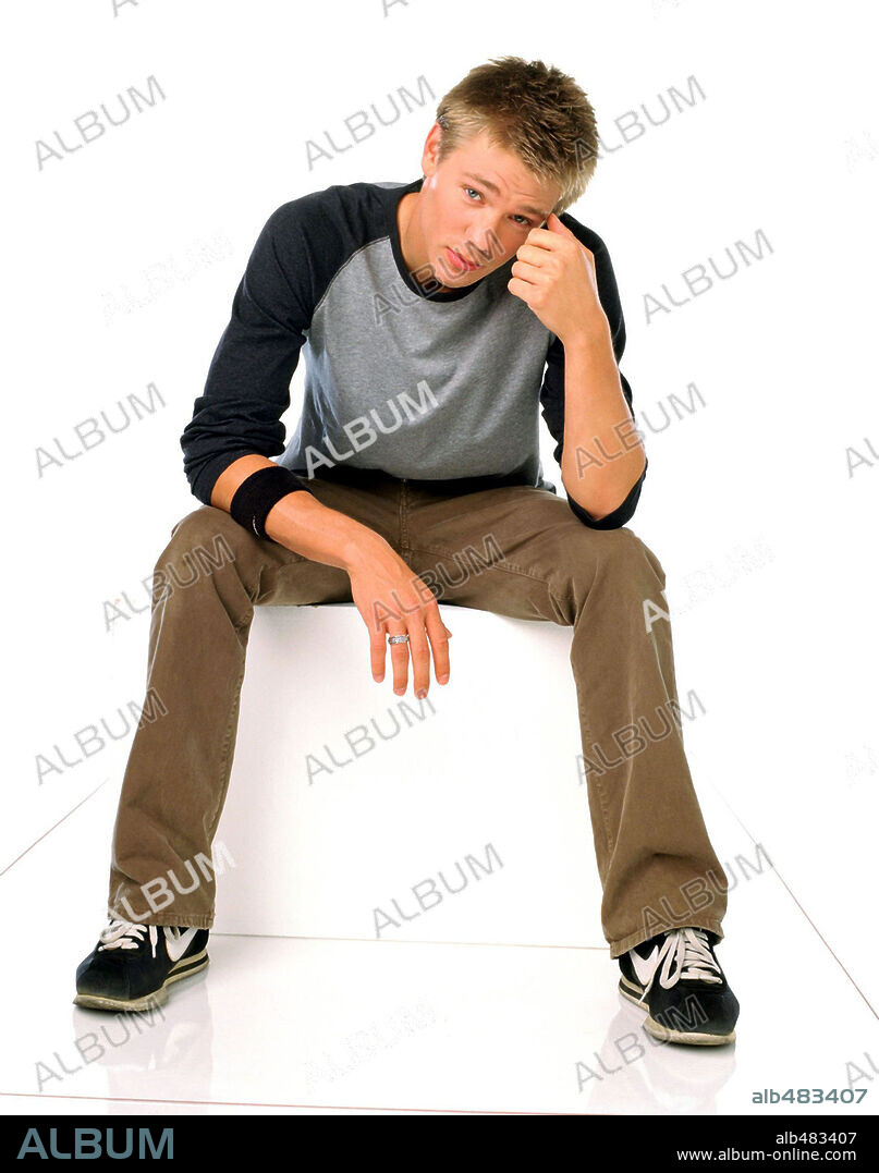 CHAD MICHAEL MURRAY en UNA CENICIENTA MODERNA, 2004 (A CINDERELLA STORY), dirigida por MARK ROSMAN. Copyright WARNER BROS. PICTURES.