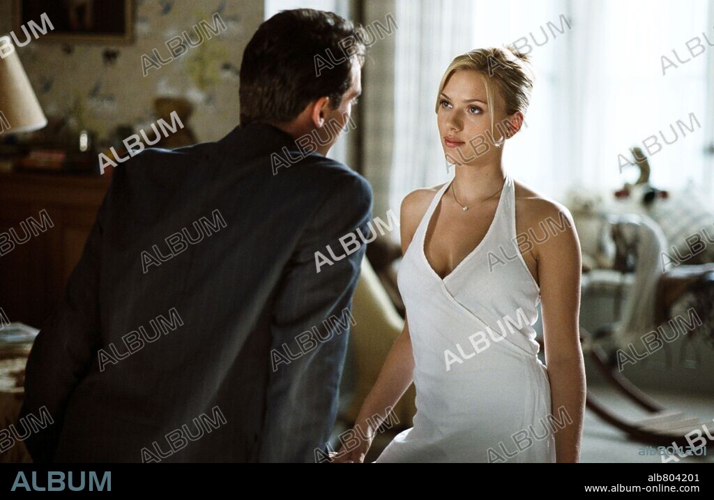 JONATHAN RHYS MEYERS y SCARLETT JOHANSSON en MATCH POINT, 2005, dirigida por WOODY ALLEN. Copyright BBC FILMS / COOTE, CLIVE.